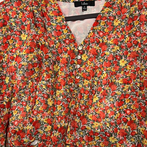 Lulus blouse bundle - Picture 2 of 4